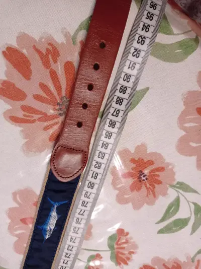 Cinturón de cuero con diseño de pez - miniatura 5
