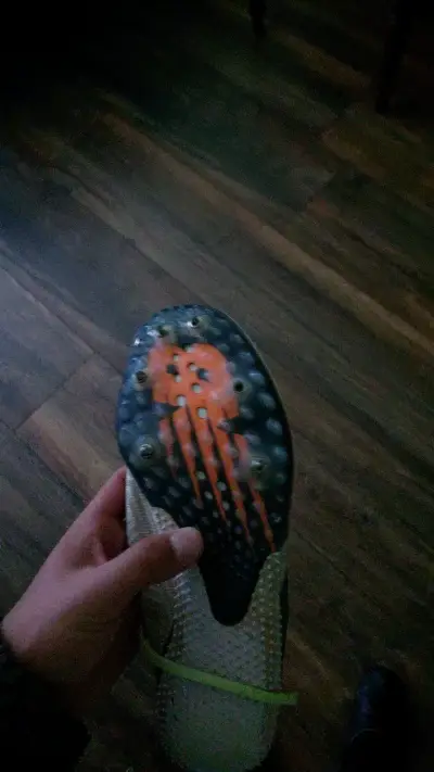 Zapatillas de Atletismo con Clavos Verdes - miniatura 3
