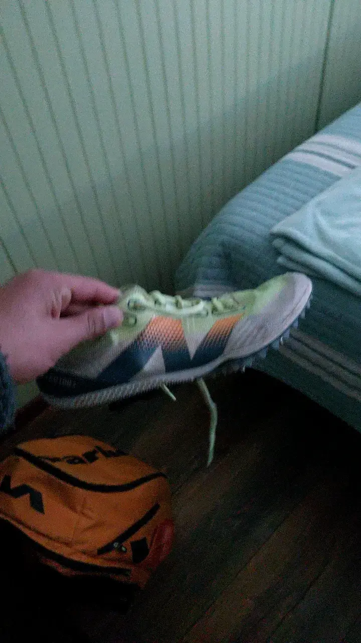 Zapatillas de Atletismo con Clavos Verdes - 4