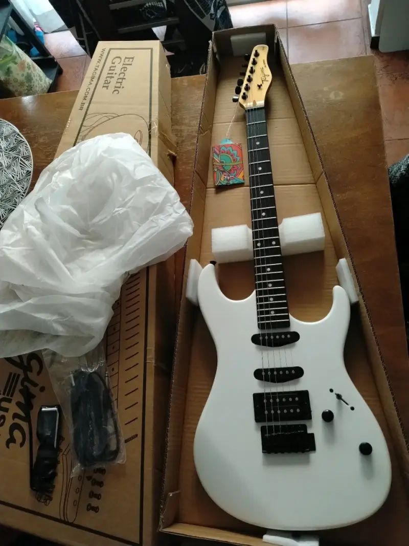 Guitarra eléctrica Tagima TG510 WH Blanca - 1
