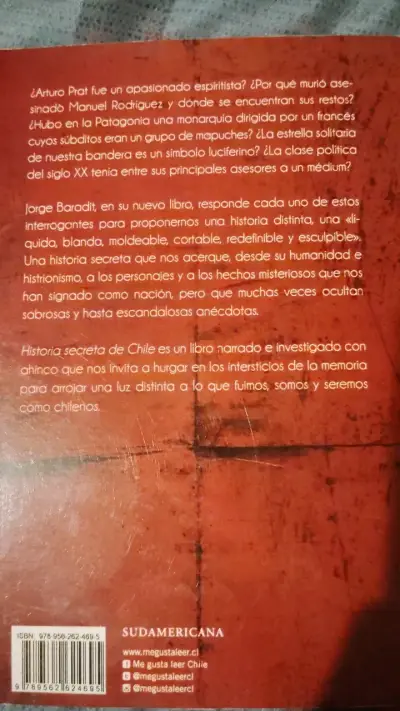 Libro 'Historia Secreta de Chile' de Jorge Baradit - miniatura 2
