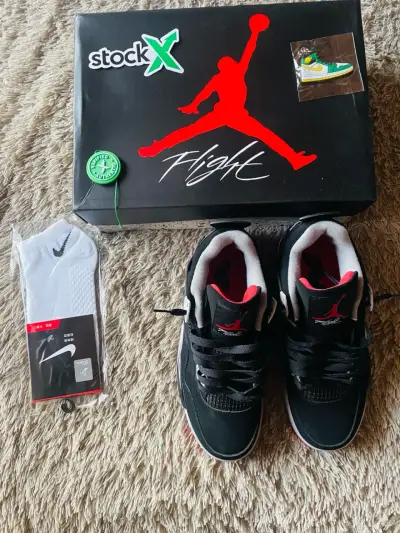 Zapatillas Air Jordan 4 Retro Negras - miniatura 1