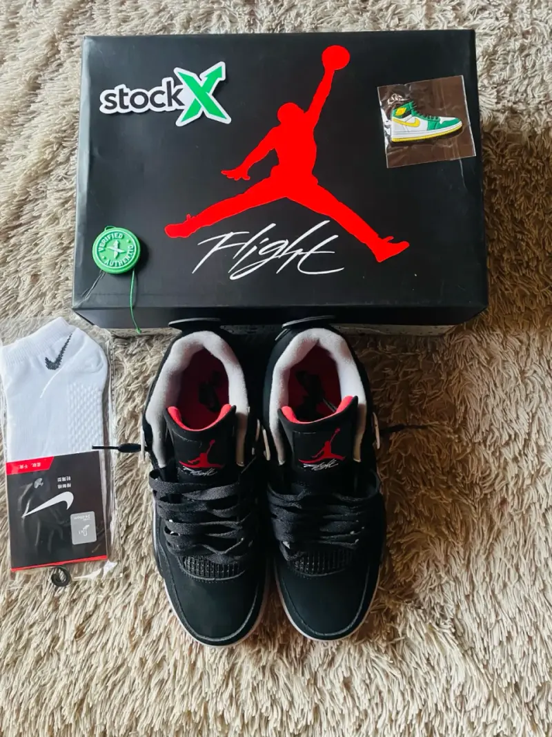 Zapatillas Air Jordan 4 Retro Negras - 2