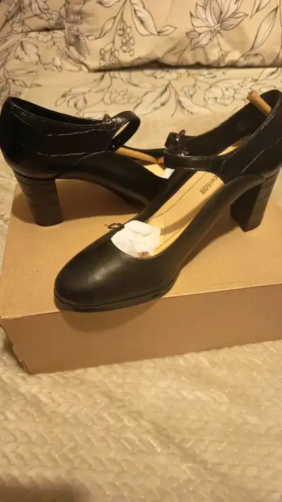 Zapatos de Tacón Negro Clarks para Mujer - miniatura 2
