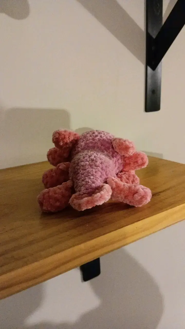 Peluche de axolote rosado hecho a mano - 4