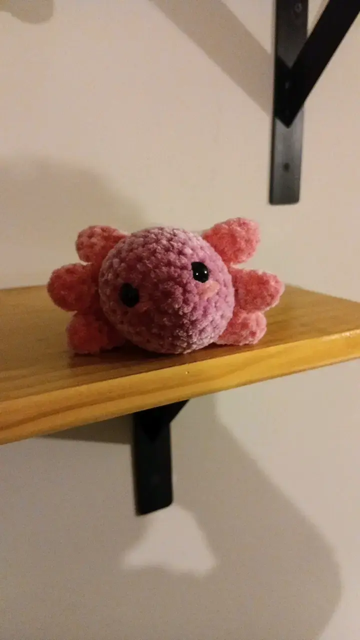 Peluche de axolote rosado hecho a mano - 5
