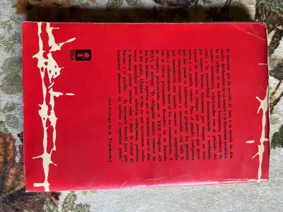 Libro 'Un Día de Iván Denísovich' de Alexander Solzhenitsyn - miniatura 3