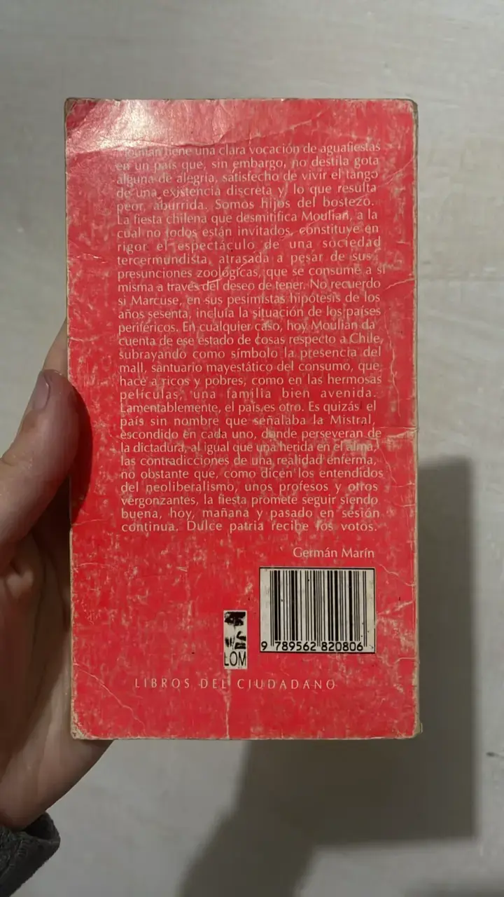 Libro 'El Consumo Me Consume' de Tomás Moulian - 3
