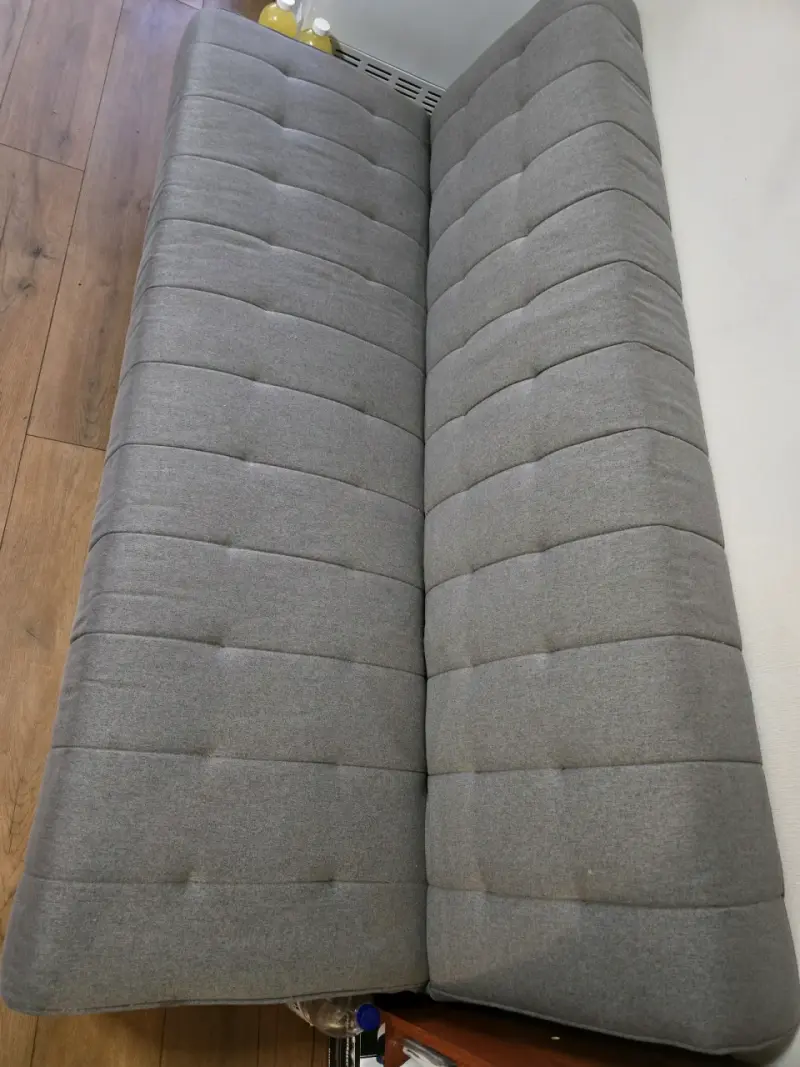 Sofá cama gris moderno plegable - 1
