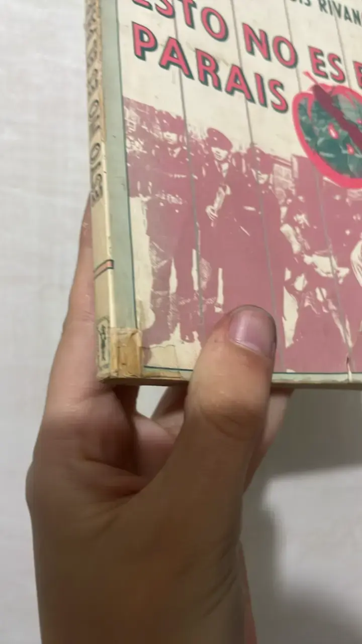 Libro 'Esto No Es El Paraíso' de Luis Rivano - 2