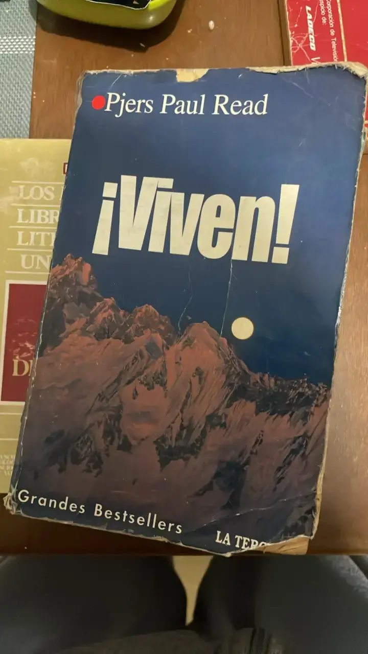 Libro ¡Viven! de Piers Paul Read en buen estado - 1