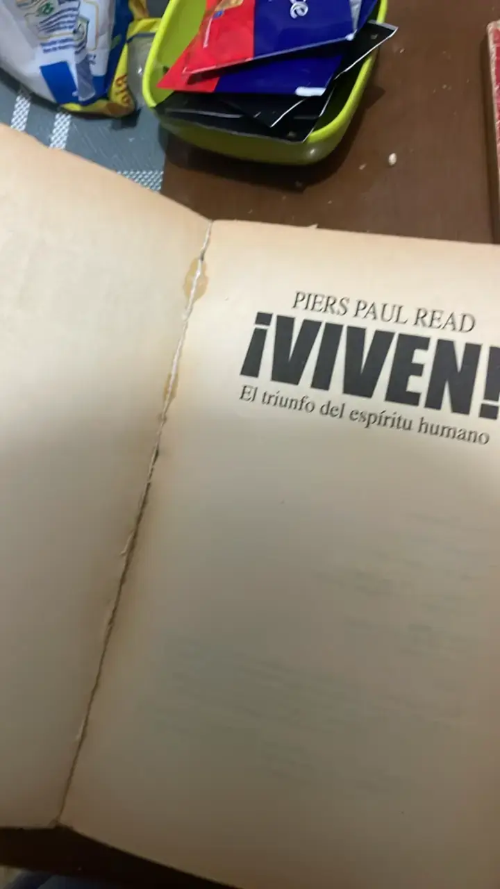 Libro ¡Viven! de Piers Paul Read en buen estado - 2