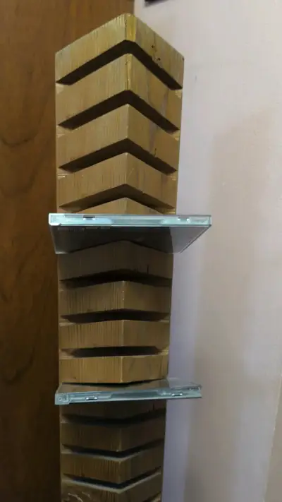 Torre organizadora de CDs de madera - miniatura 2