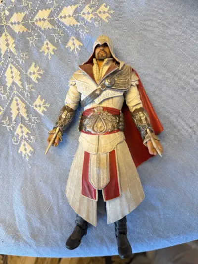 Figuras Assassin's Creed con accesorios Neca - miniatura 1