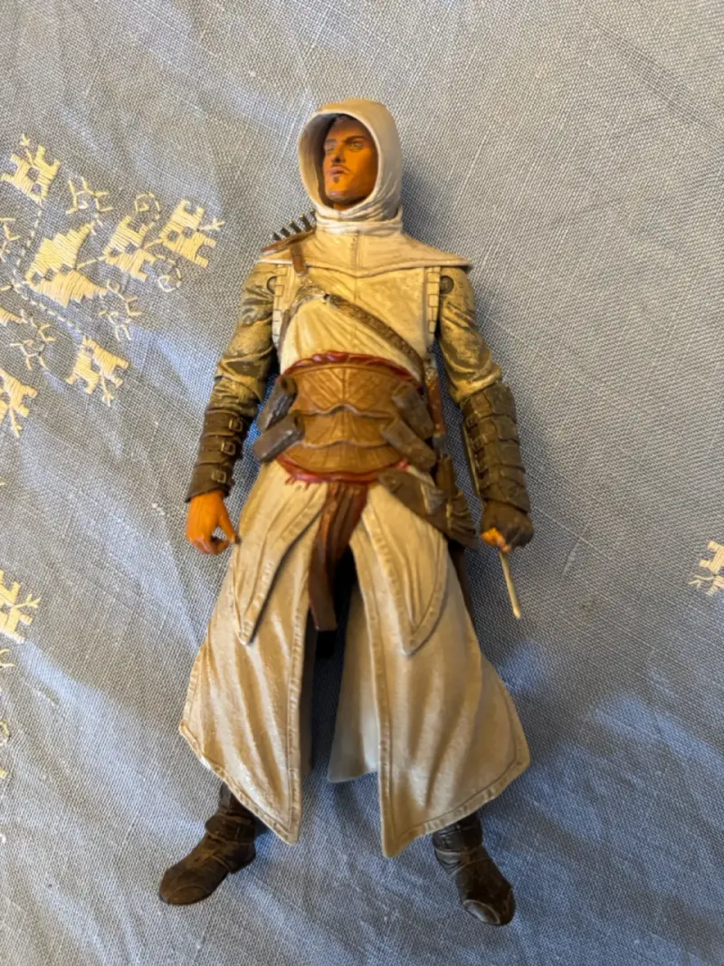 Figuras Assassin's Creed con accesorios Neca - 3
