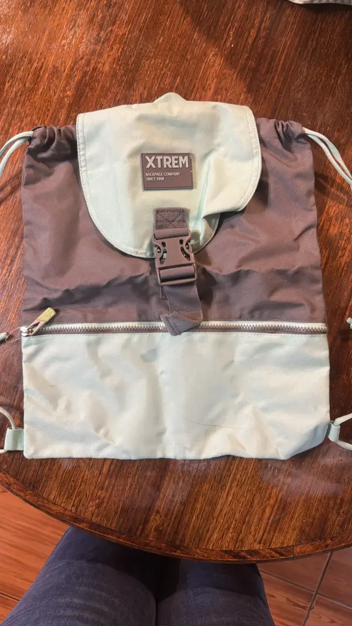 Mochila saco Xtrem gris y celeste - 1