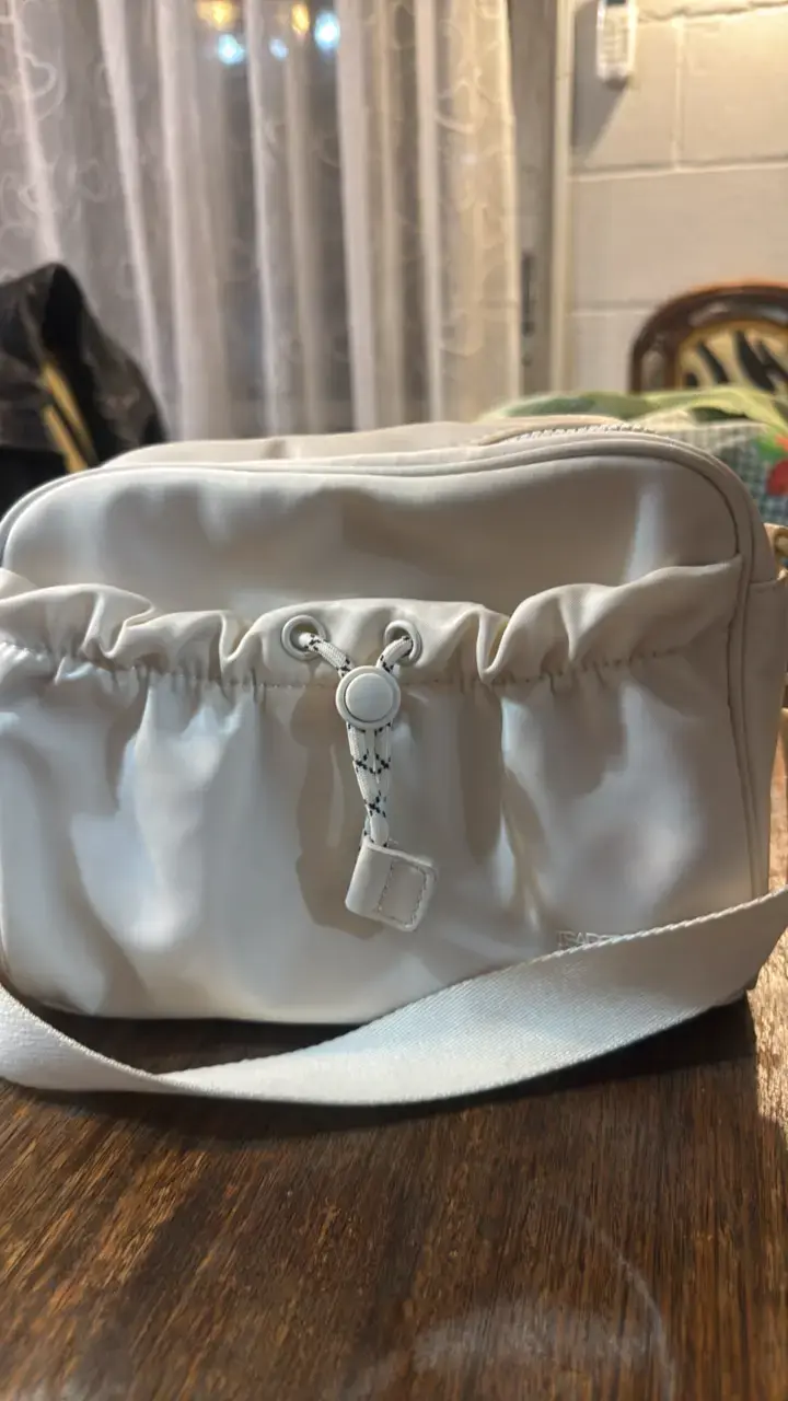 Bolso bandolera blanco elegante - 3