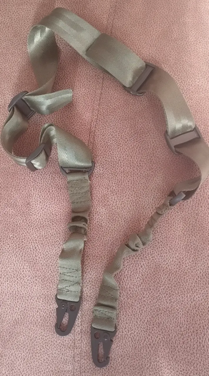 Correas tácticas ajustables para equipo - 1