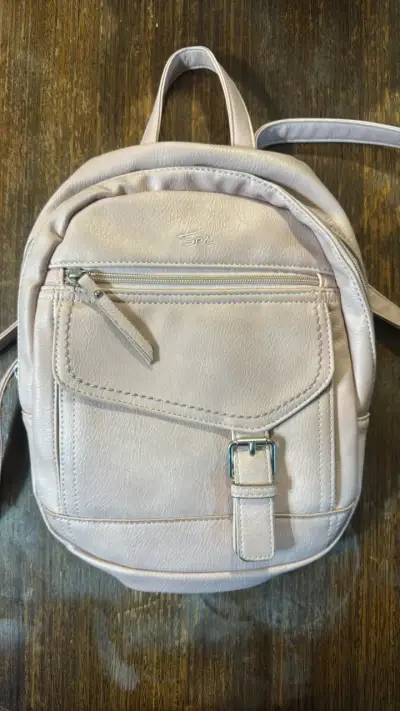 Mochila pequeña palo rosa de cuero sintético - miniatura 1