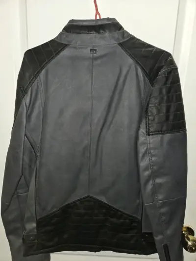 Chaqueta de cuero negra para hombre - miniatura 3