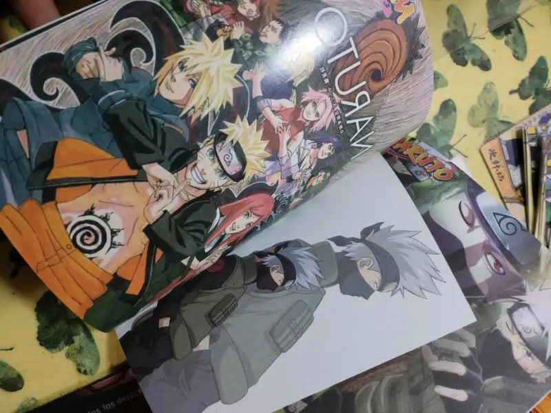 Set Coleccionables Naruto con Peluches y Figuras - 5