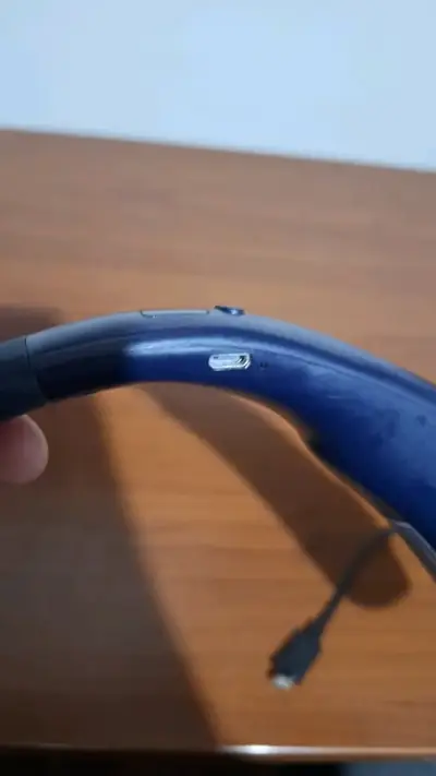Ventilador portátil de cuello USB recargable - miniatura 2