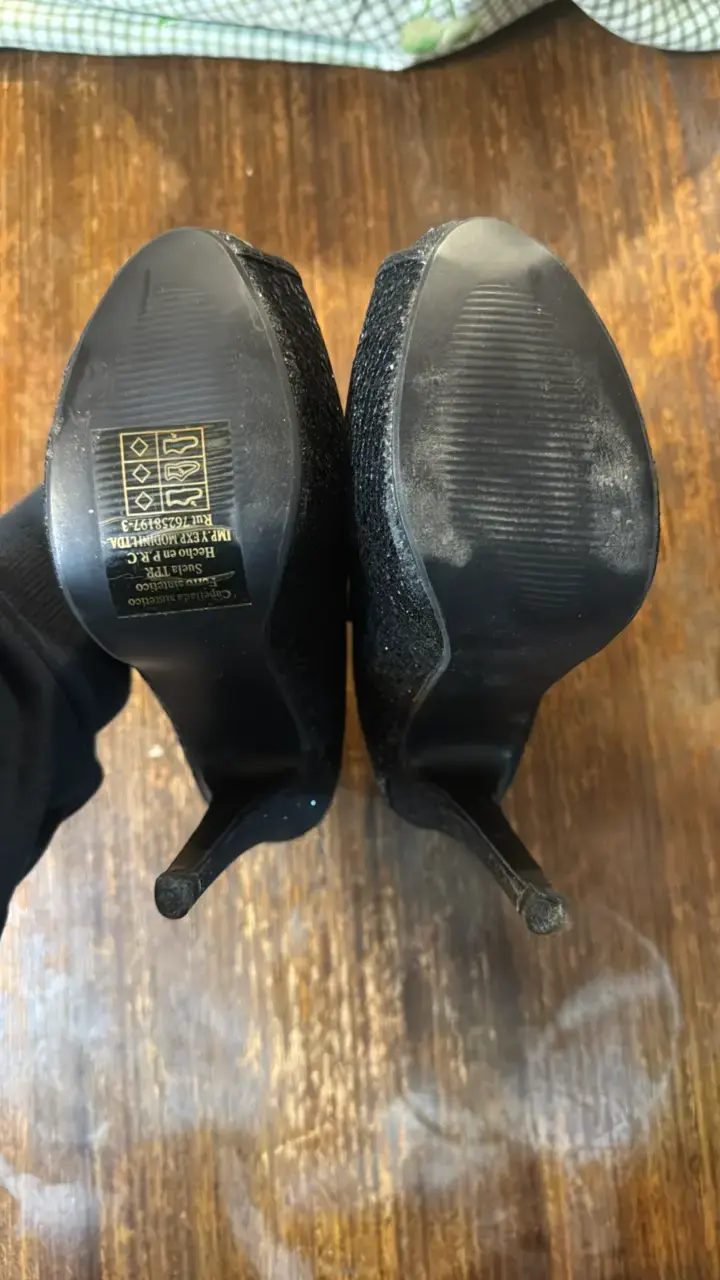 Zapatos de tacón alto negros con brillo Mussa - 3
