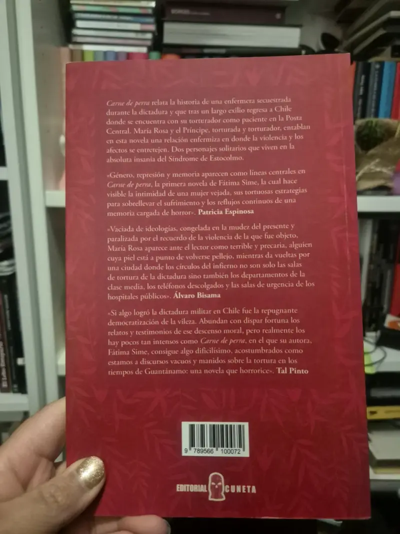 Libro 'Carne de Perra' de Fátima Sime - 2