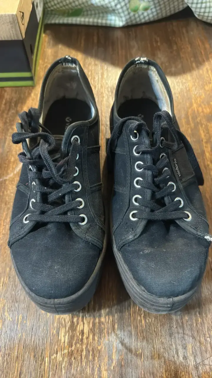 Zapatillas negras de lona Victoria con plataforma - 1