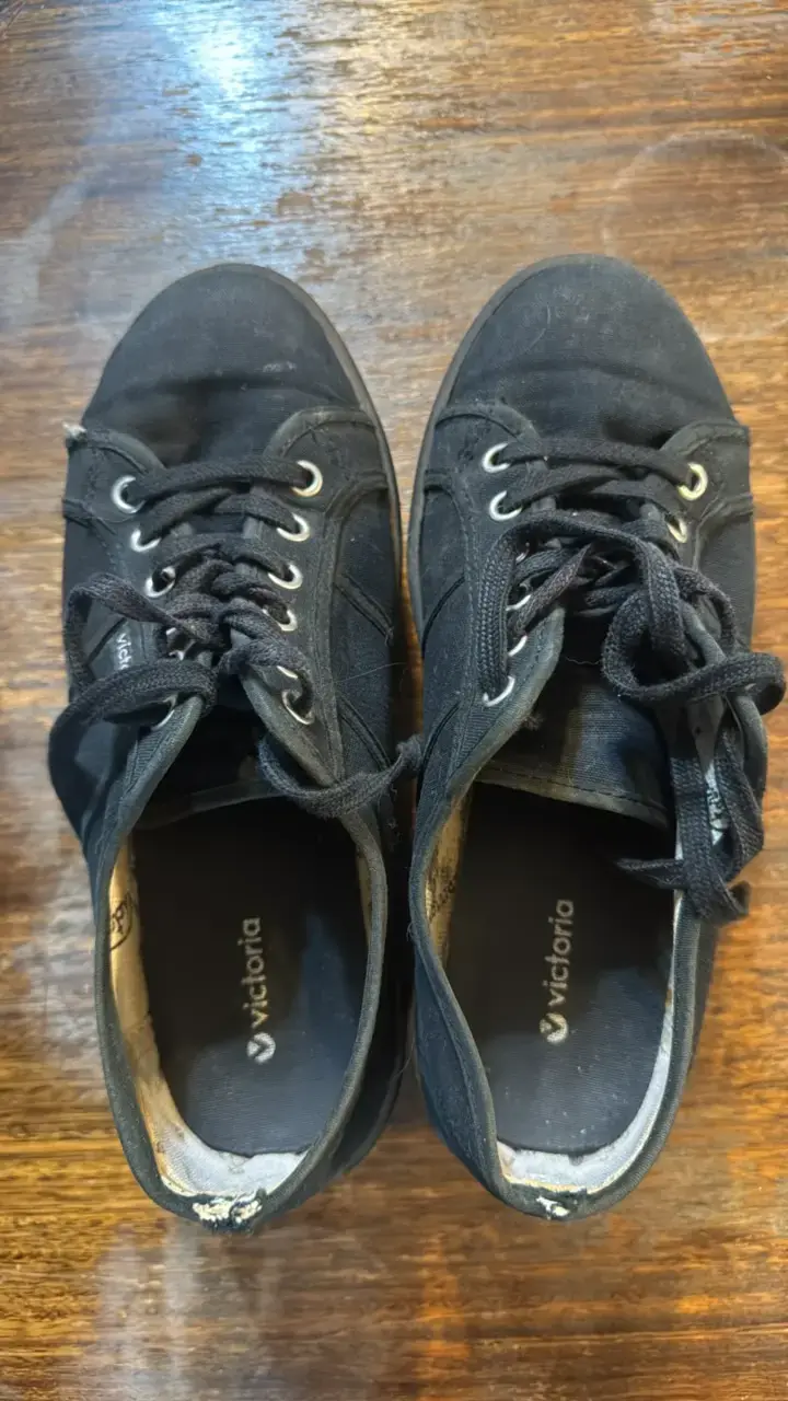 Zapatillas negras de lona Victoria con plataforma - 4