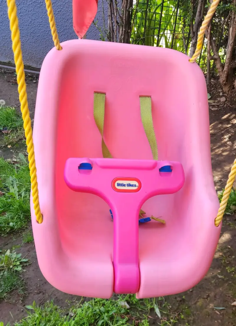 Columpio infantil rosa Little Tikes con cinturón de seguridad - 2