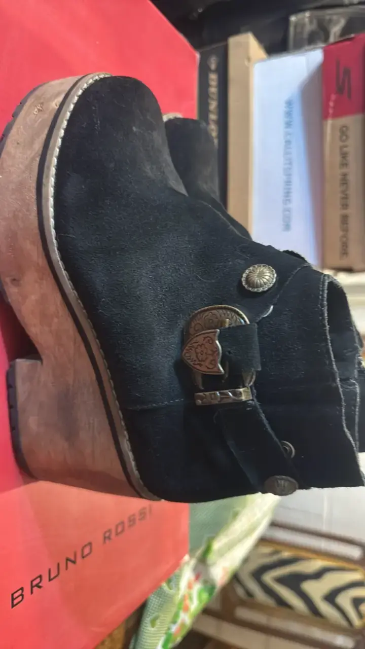 Botines de gamuza negros con plataforma - 4