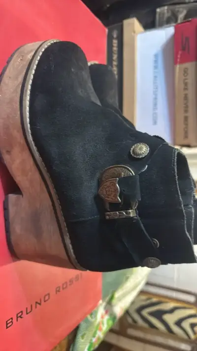 Botines de gamuza negros con plataforma - miniatura 4