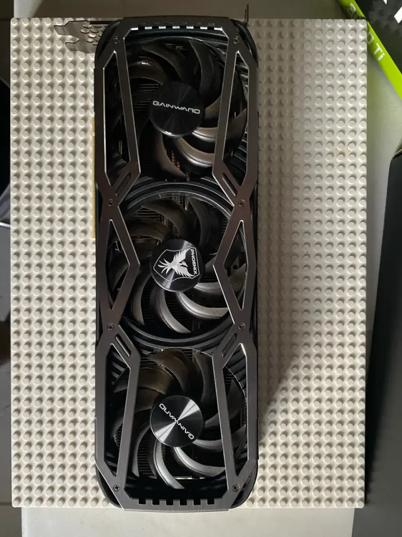 RTX 3070 ti Gainward edición Phoenix 8gb - 4