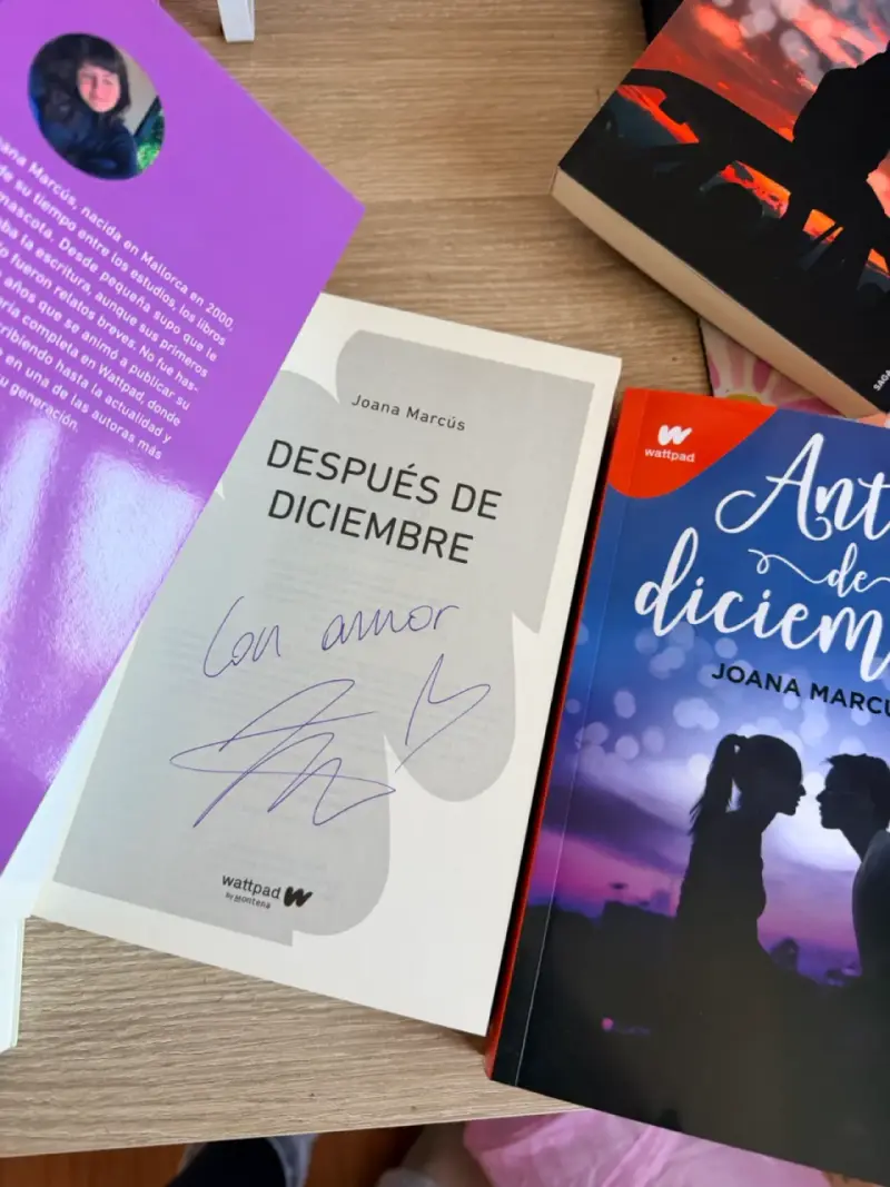 Set de libros autografiados de Joana Marcús - 5