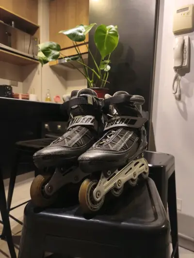 Patines en línea Rider con protecciones - miniatura 1