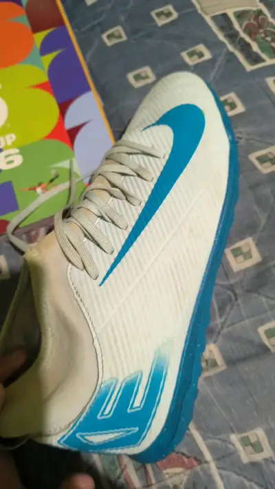 Zapatillas deportivas Nike Mercurial blancas y azules - miniatura 5