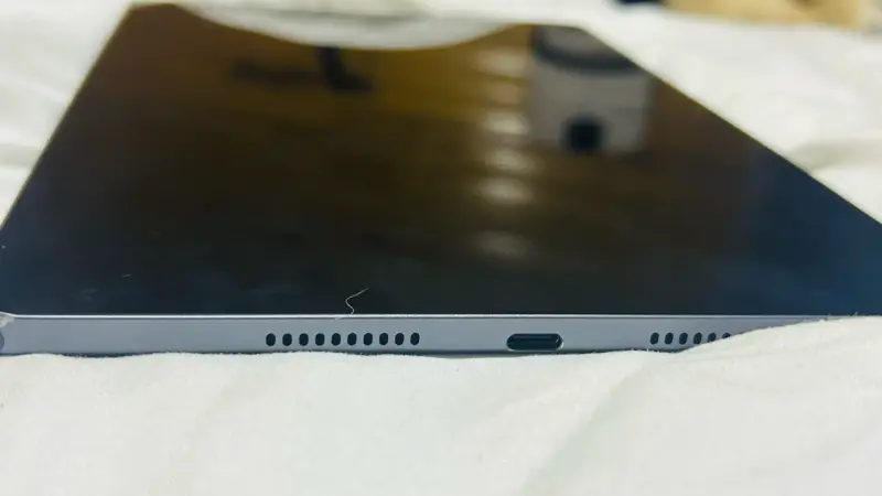 Tablet Lenovo con lápiz y cámara trasera - 5