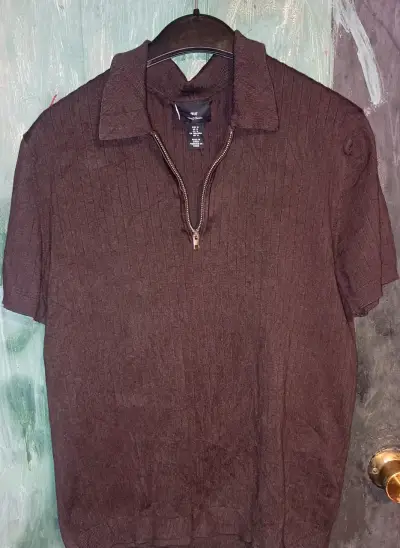 Polera Polo Acanalada Unisex HYM EN BUEN ESTADO M! - miniatura 1