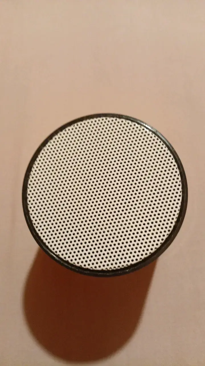 Parlante Bluetooth portátil con luz LED