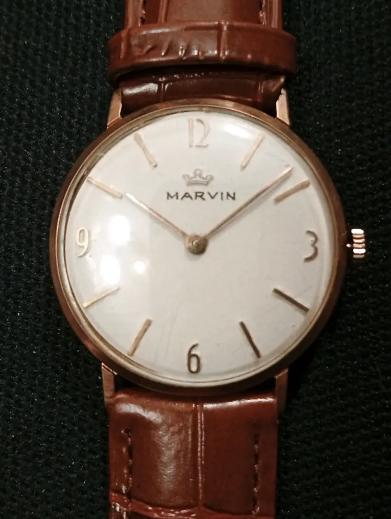 Reloj de pulsera vintage Marvin con correa de cuero - 2