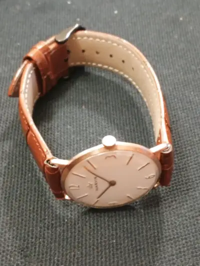 Reloj de pulsera vintage Marvin con correa de cuero - miniatura 5