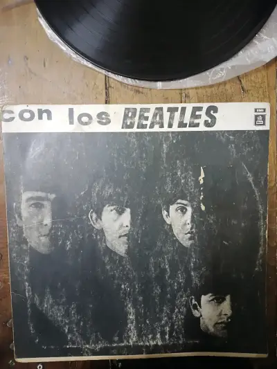 Vinilo 'Con Los Beatles' EMI original - miniatura 1