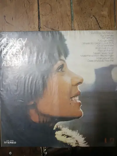 Vinilo The Shirley Bassey Singles Album - miniatura 1
