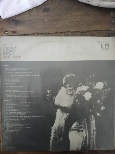 Vinilo The Shirley Bassey Singles Album - miniatura 2