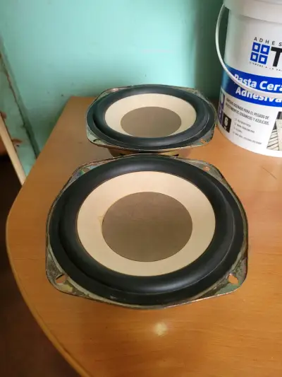 Parlantes Sony subwoofer los dos en 15 mil - miniatura 1