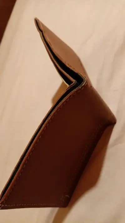 Billetera de cuero marrón para hombre - miniatura 3