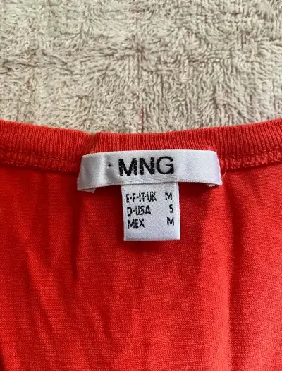 Polera deportiva - miniatura 3