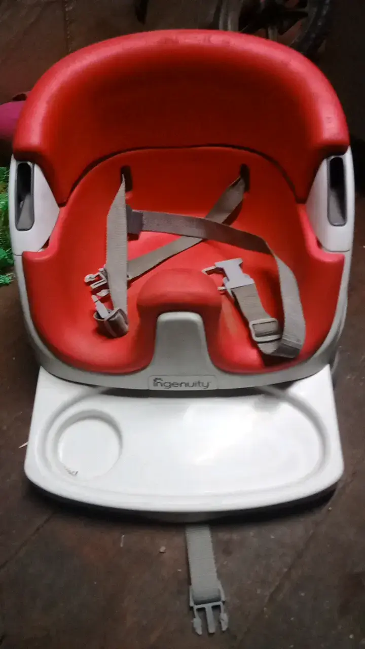 Asiento elevador para bebé Ingenuity - 2