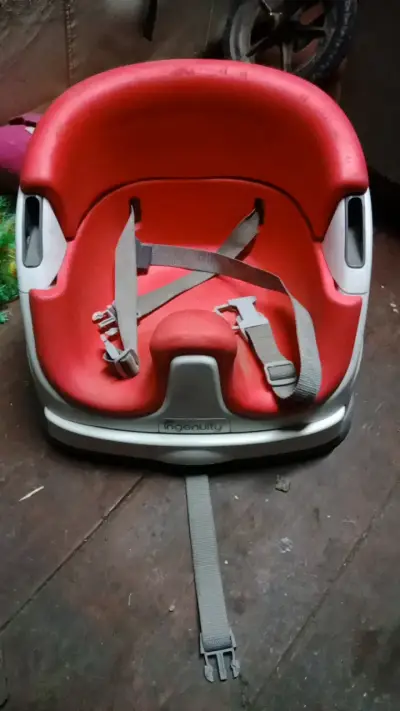 Asiento elevador para bebé Ingenuity - miniatura 3